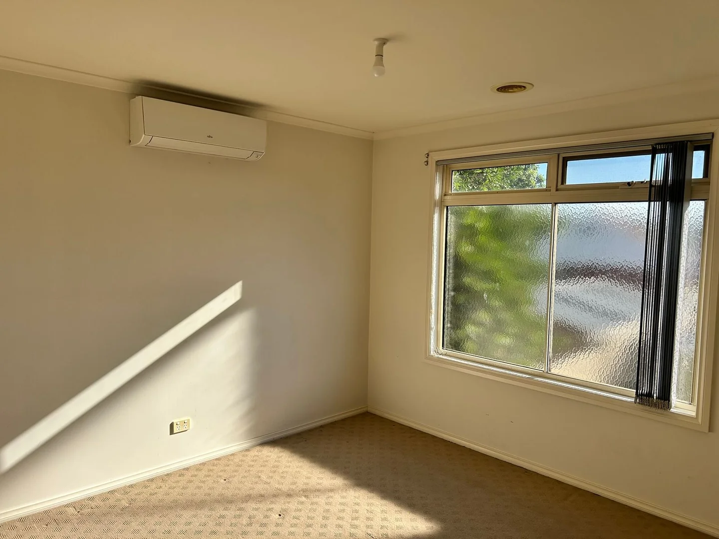 Additional image 8 of 2/64 Millbank Drive, Deer Park VIC 3023