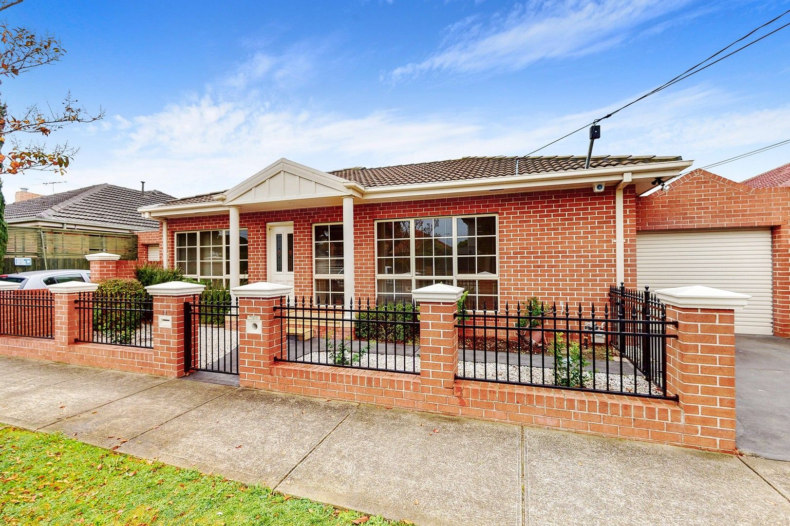 2 bedrooms House in 22 Rae Street BENTLEIGH EAST VIC, 3165