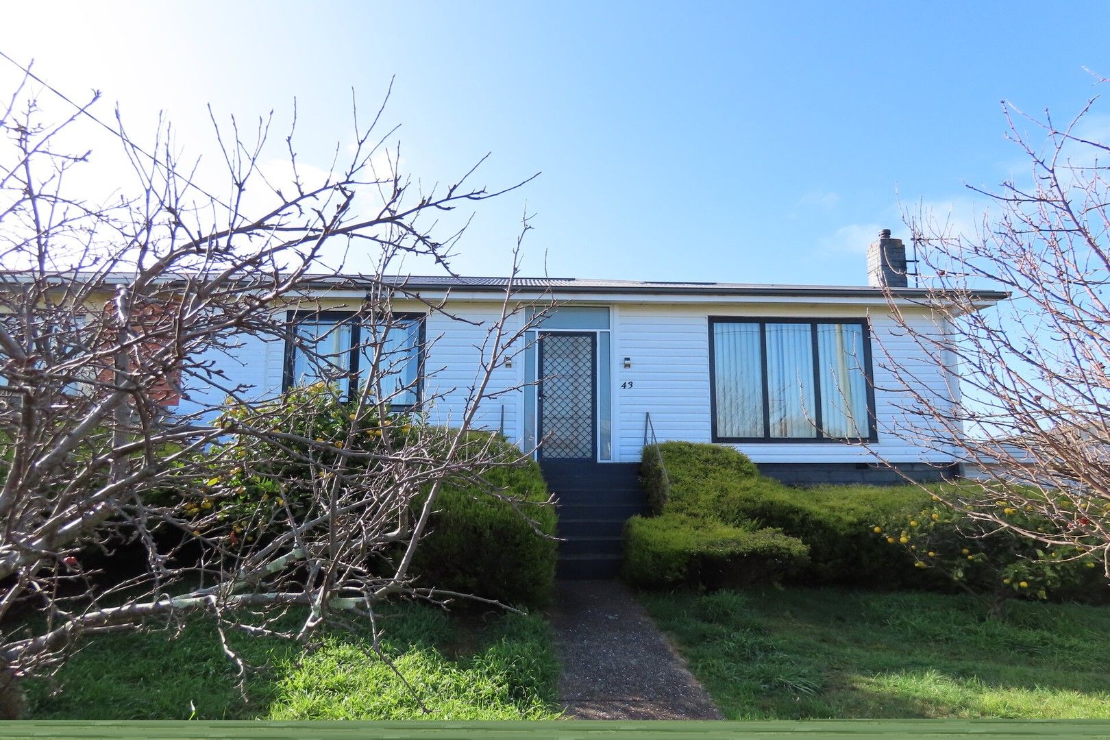 2 bedrooms House in 43 Raymond Avenue DEVONPORT TAS, 7310