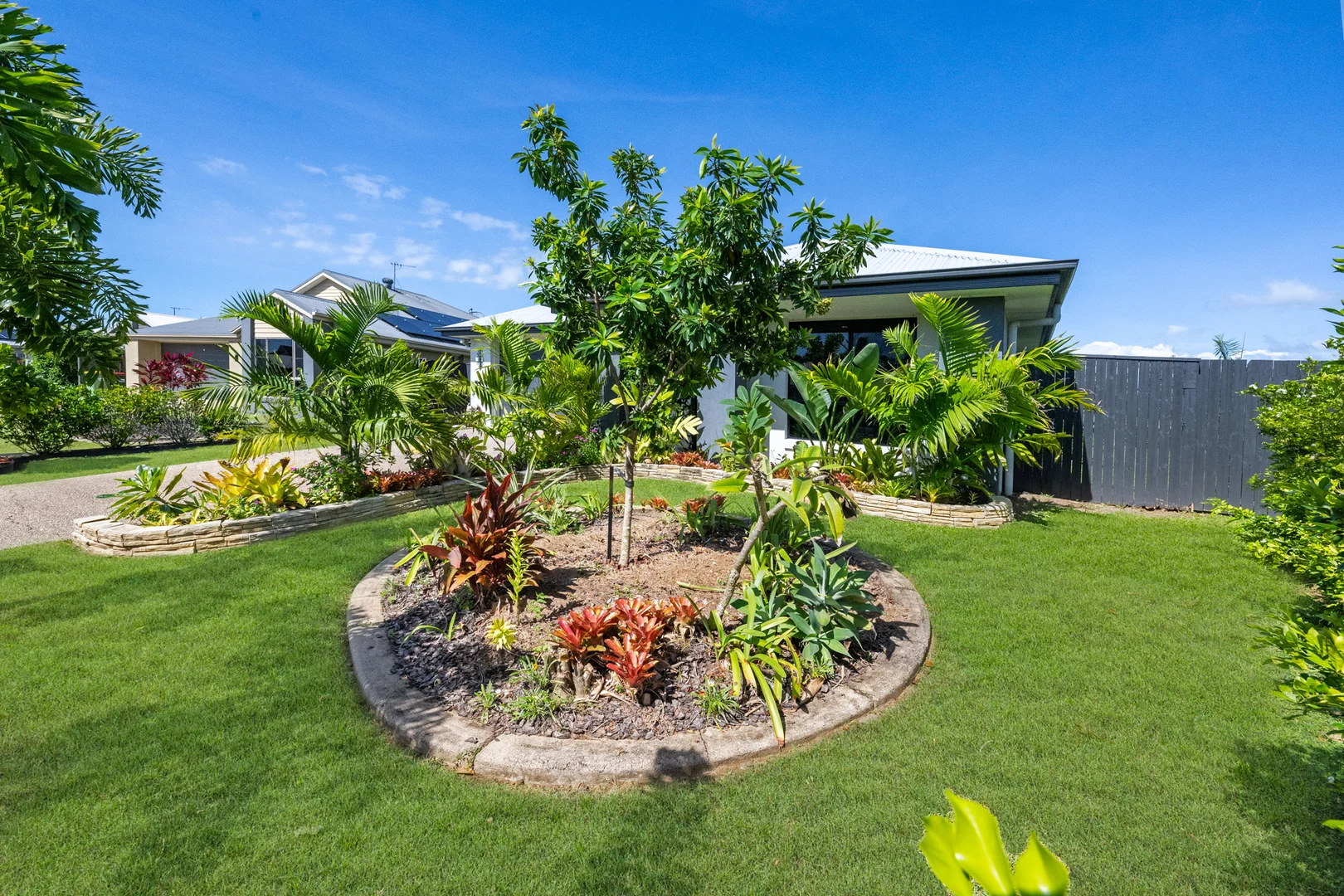 Additional image 3 of 43 Coogee Terrace, Blacks Beach QLD 4740