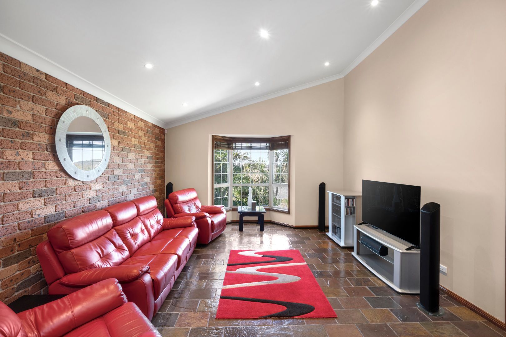 3 Marril Circuit, Cordeaux Heights NSW 2526, Image 2