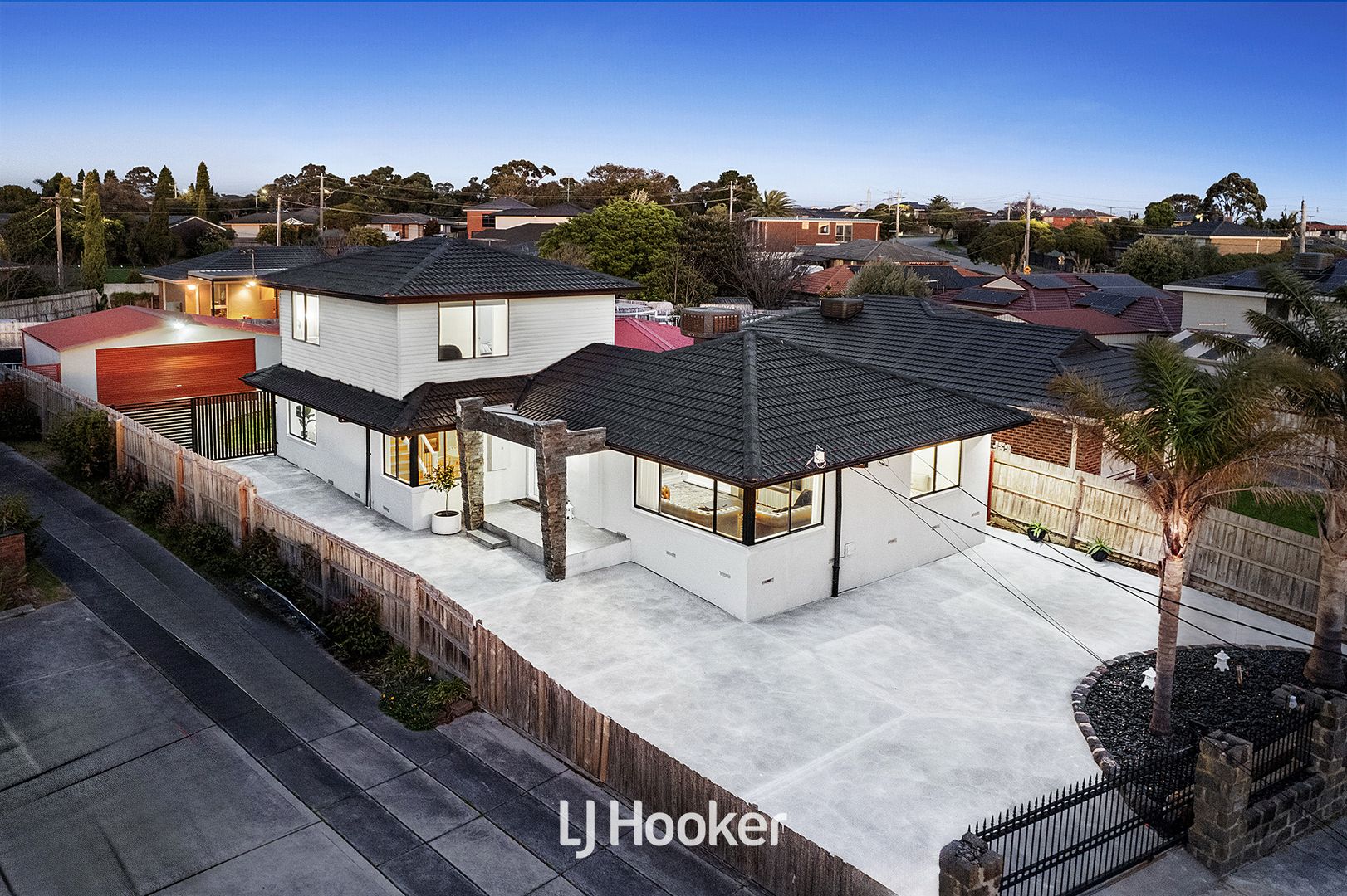 8 Brahman Court, Dandenong North VIC 3175, Image 2