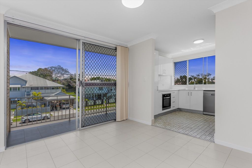 4/49 Groom Street, Gordon Park QLD 4031, Image 2