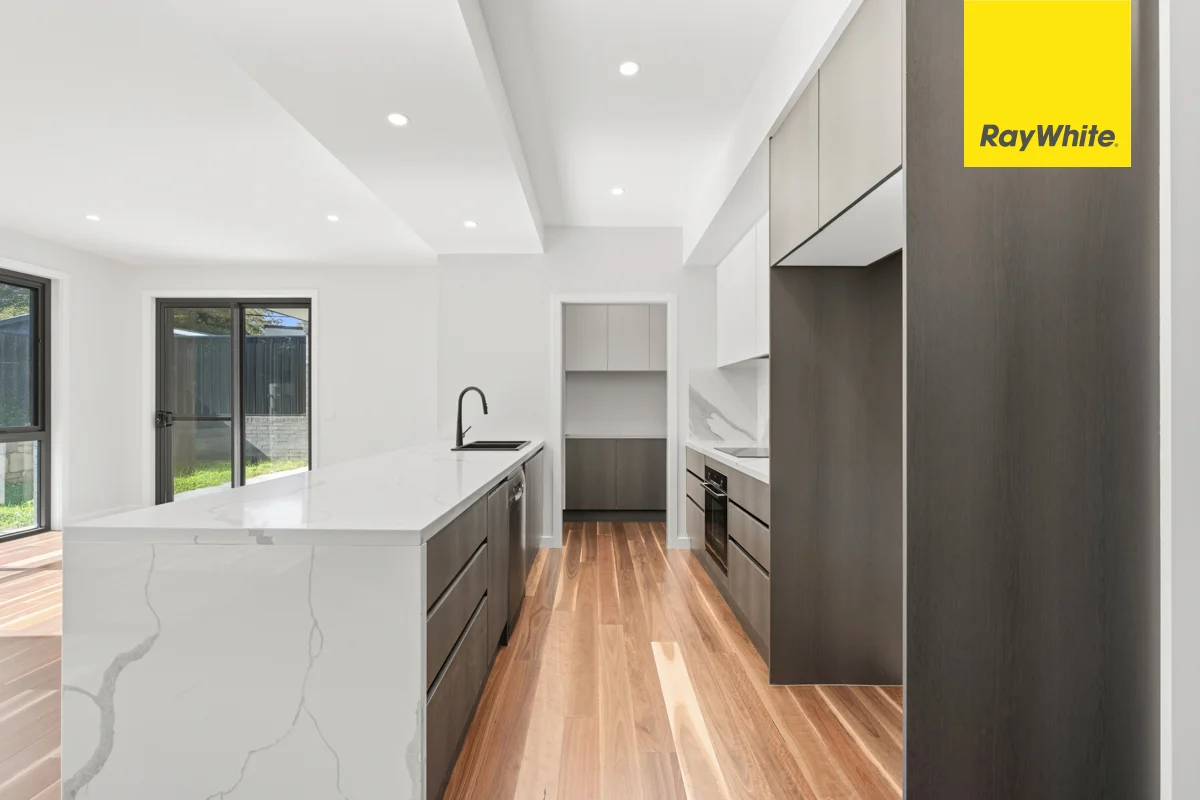 Additional image 5 of 2/22 Enderby Street, Mawson ACT 2607