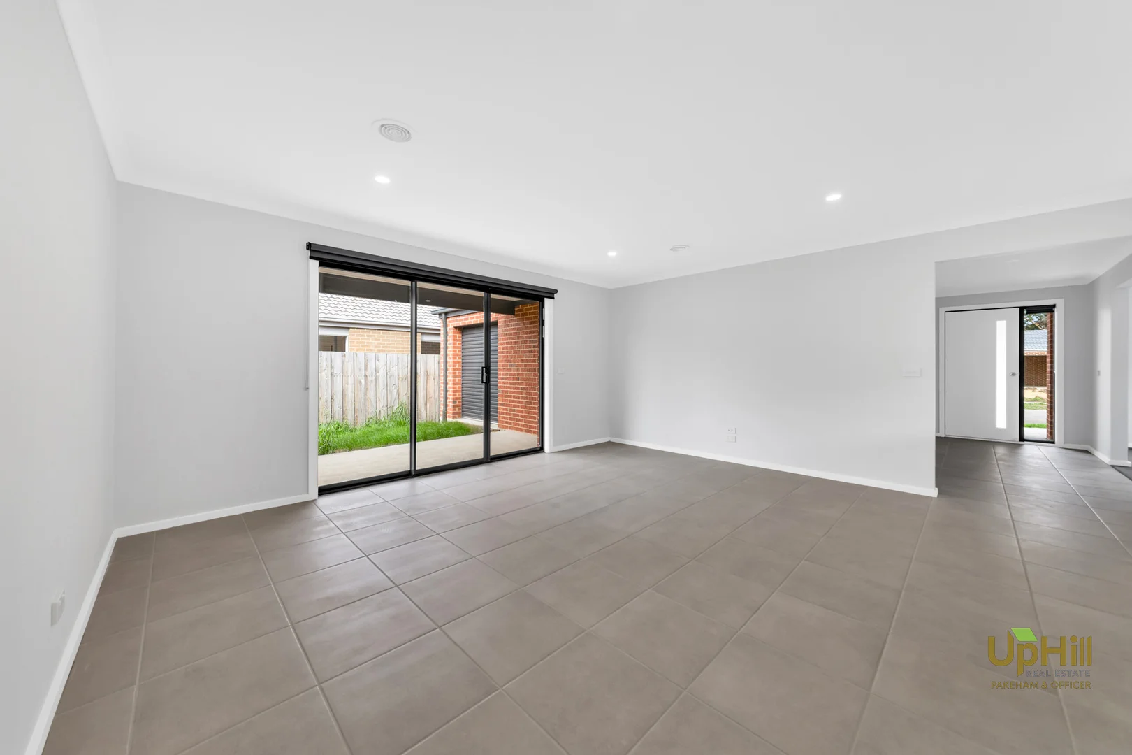 Additional image 5 of 32 Goldshine Crescent, Drouin VIC 3818