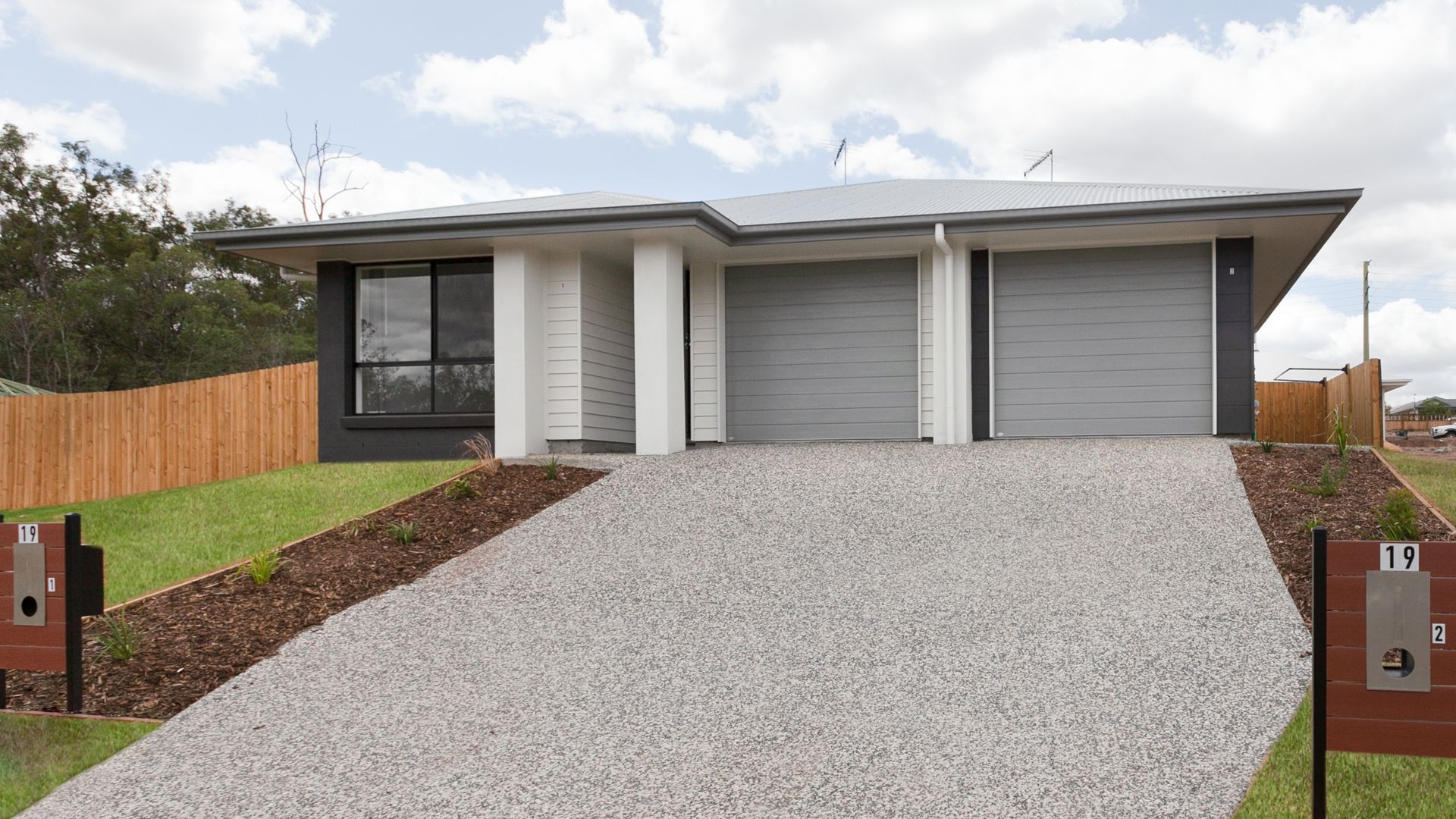 1 bedrooms Duplex in 2/19 Larter Street BRASSALL QLD, 4305