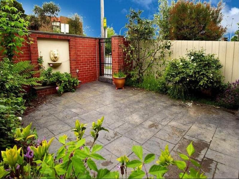 2/1030 Toorak Road, Camberwell VIC 3124, Image 1