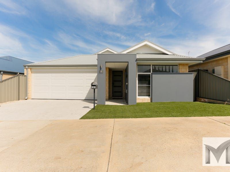 4 bedrooms House in 28 Grafton Rise BALDIVIS WA, 6171