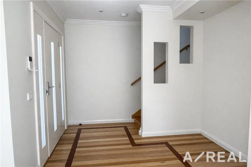 Additional image 2 of 1/11 Payne Place, South Morang VIC 3752