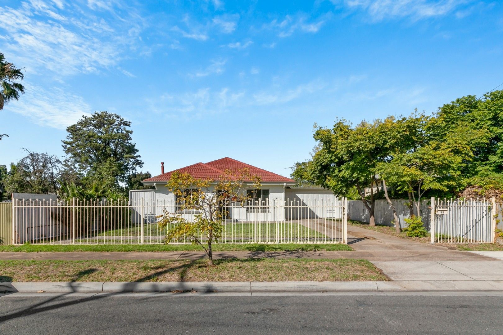 5 bedrooms House in 45 Alicia Street ATHOL PARK SA, 5012