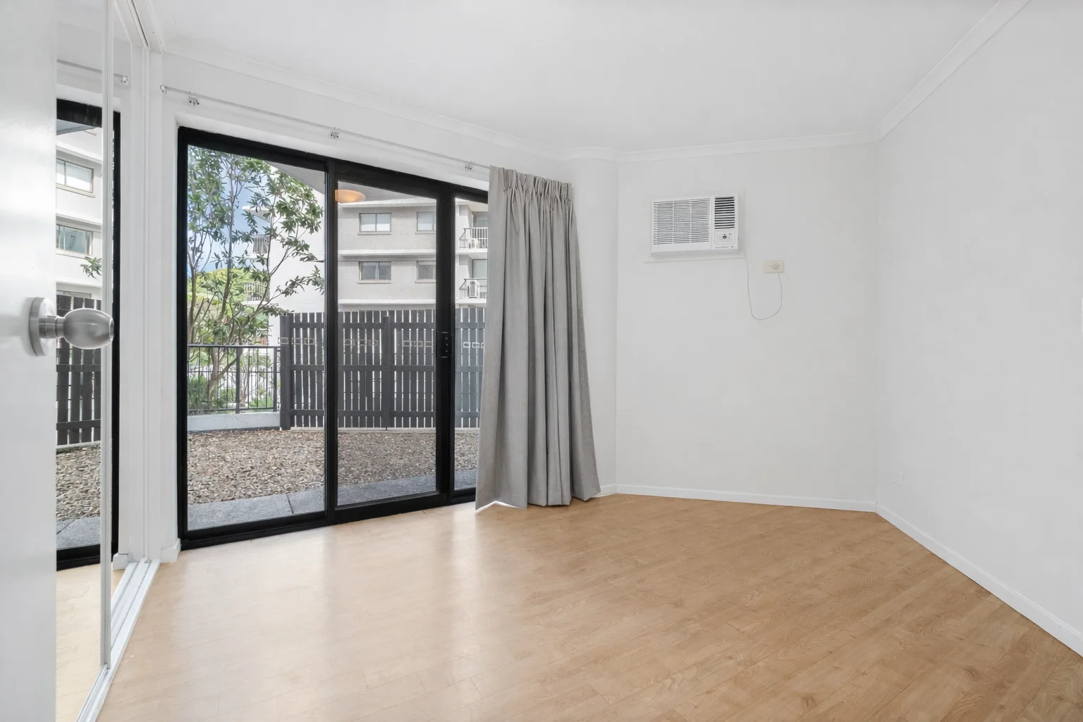Additional image 6 of 1/75 Thorn Street, Kangaroo Point QLD 4169