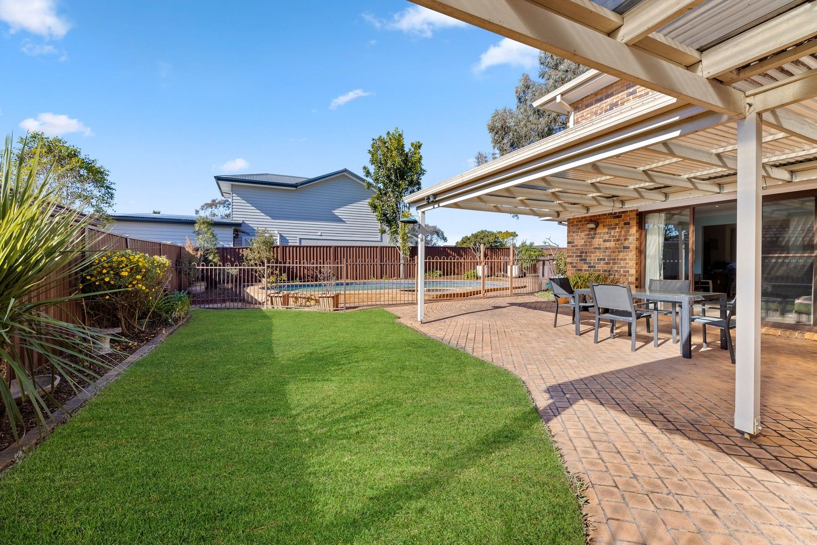 1 Brushwood Drive, Alfords Point NSW 2234, Image 0