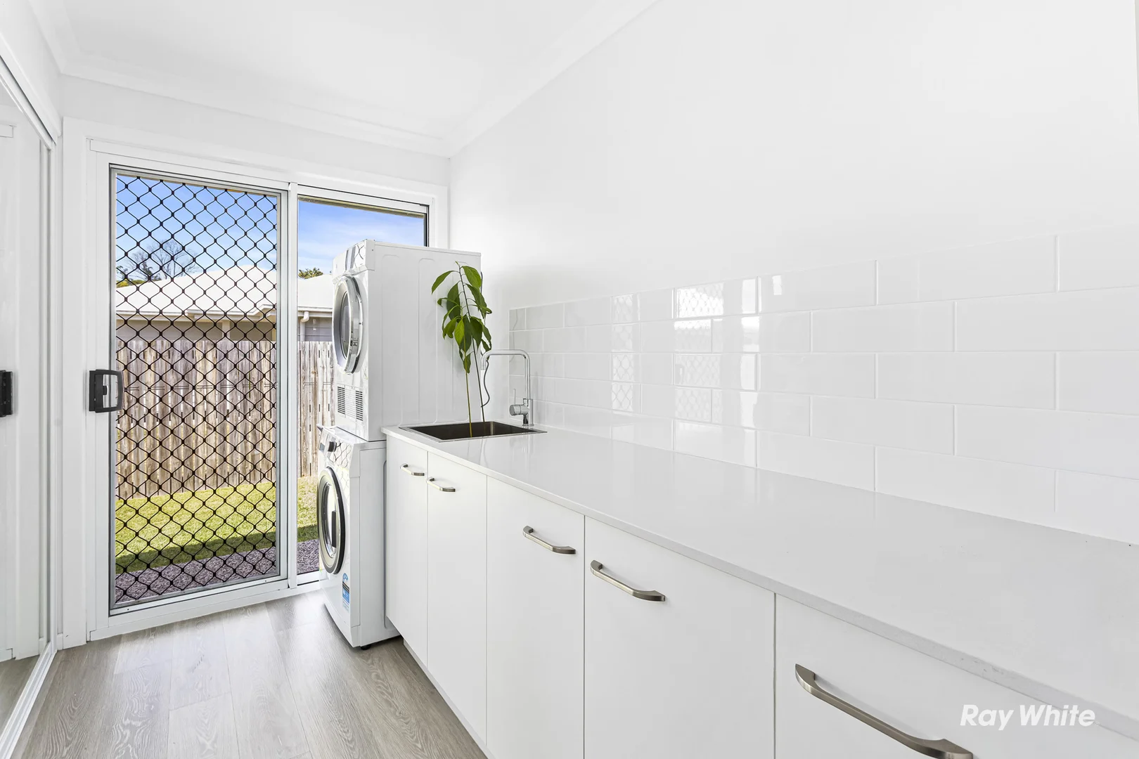 Additional image 15 of 12 Valley Place, Hidden Valley QLD 4703