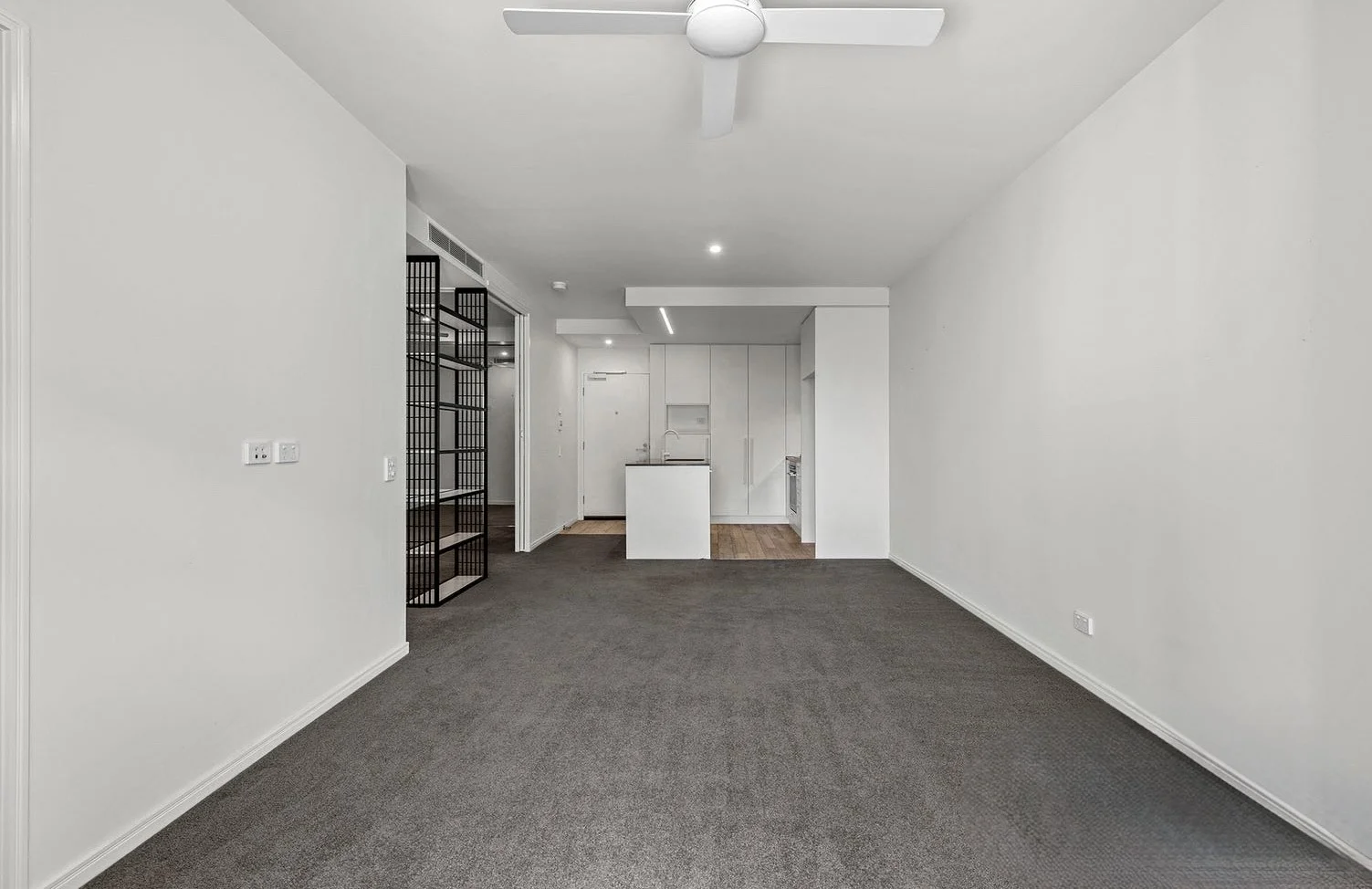 Additional image 3 of 303/18 Hubert Street, Woolloongabba QLD 4102