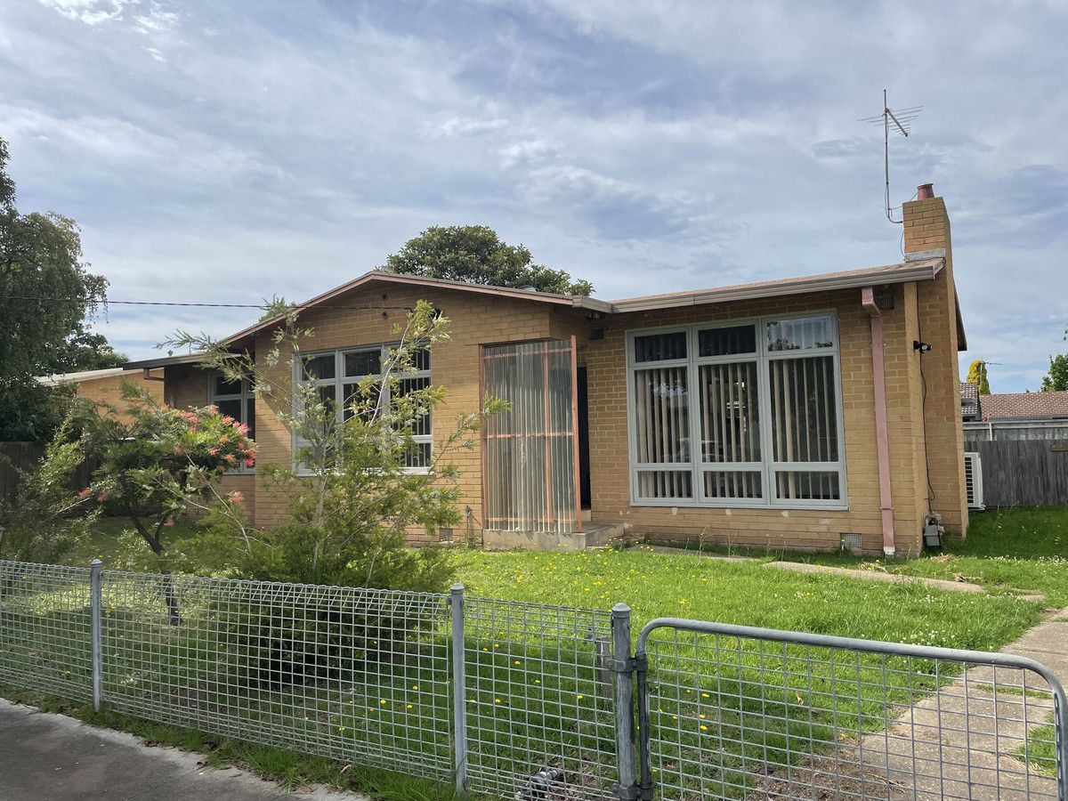 3 bedrooms House in 8 Bergen Crescent SALE VIC, 3850