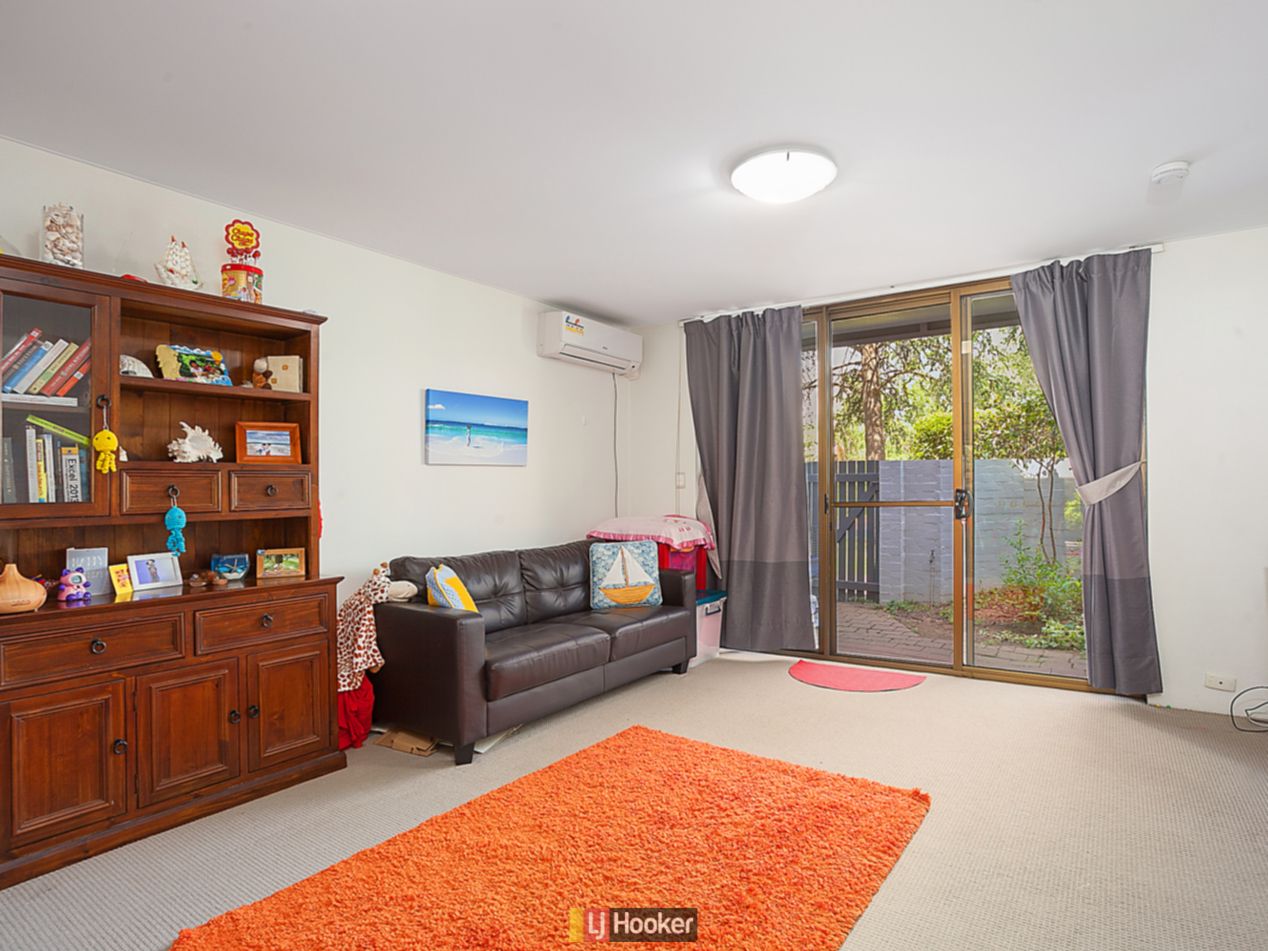 101/10 Currie Crescent, Griffith ACT 2603, Image 2