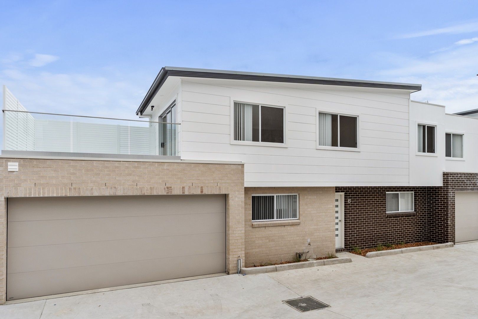 2 bedrooms Townhouse in 6/17 Dunkley Parade MOUNT HUTTON NSW, 2290