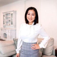 Anita Zhang, Sales representative