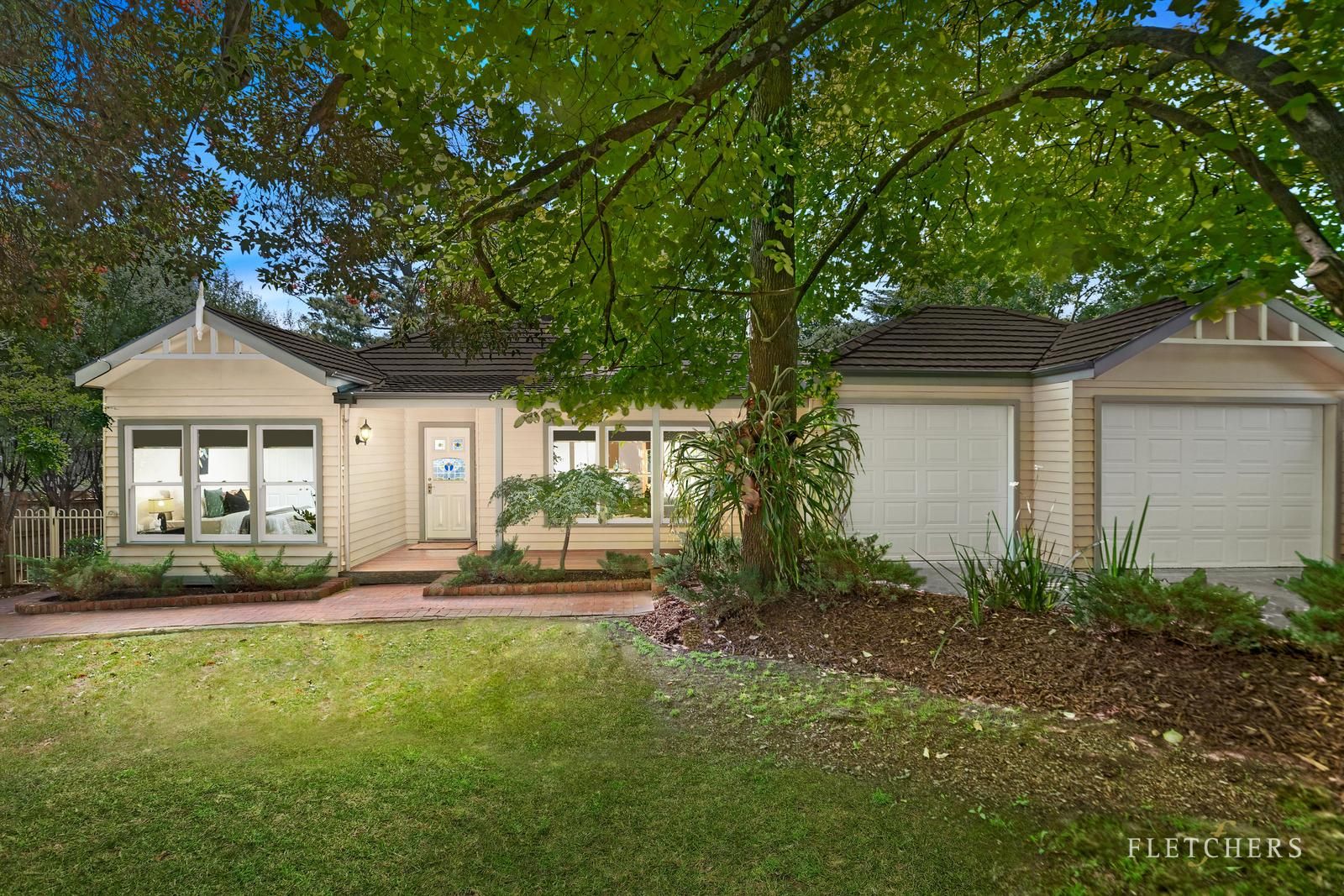 22 Woodland Avenue, Croydon VIC 3136, Image 0