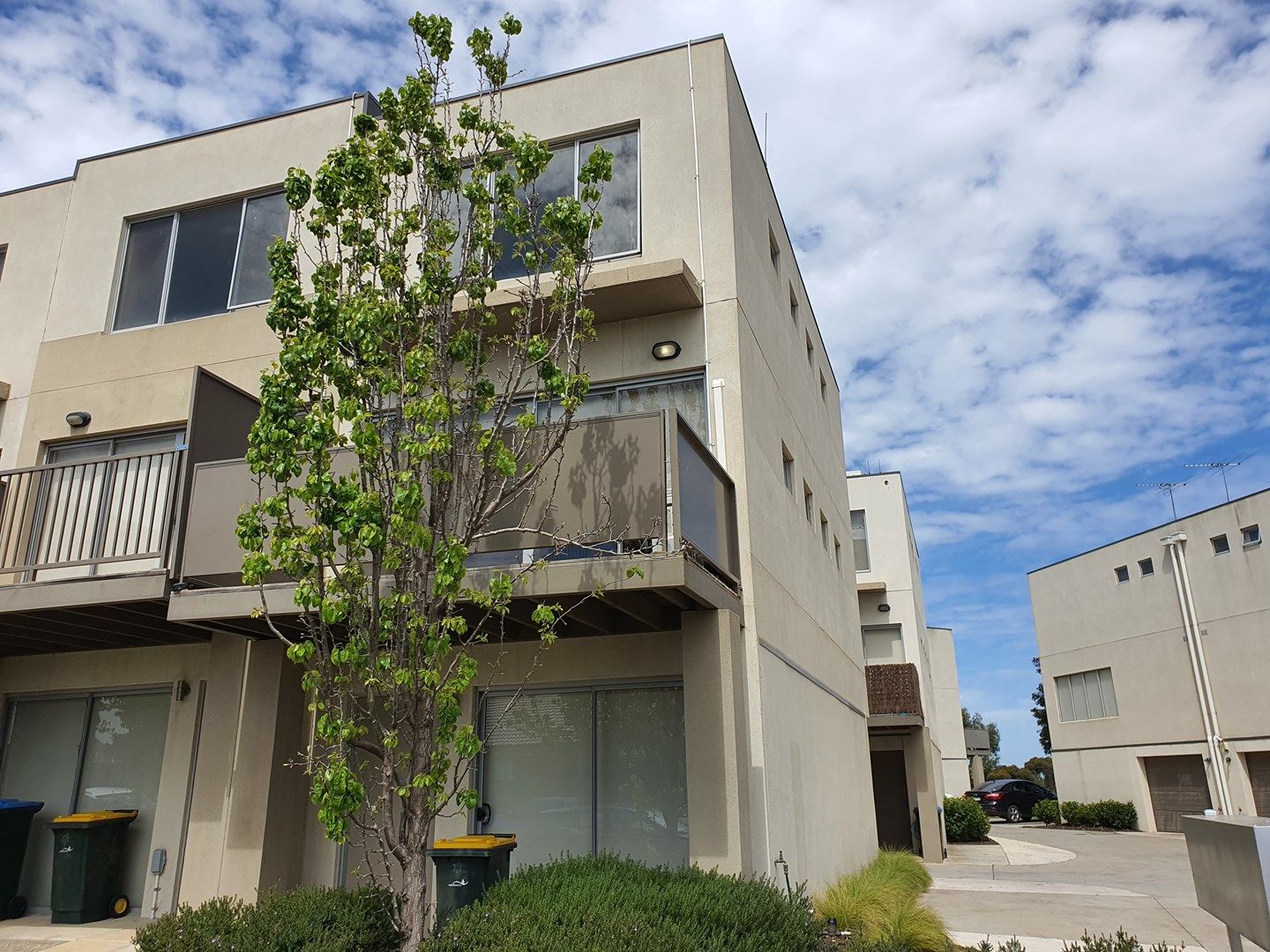 2 bedrooms Townhouse in 7/1 Clearwater Rise Parade TRUGANINA VIC, 3029