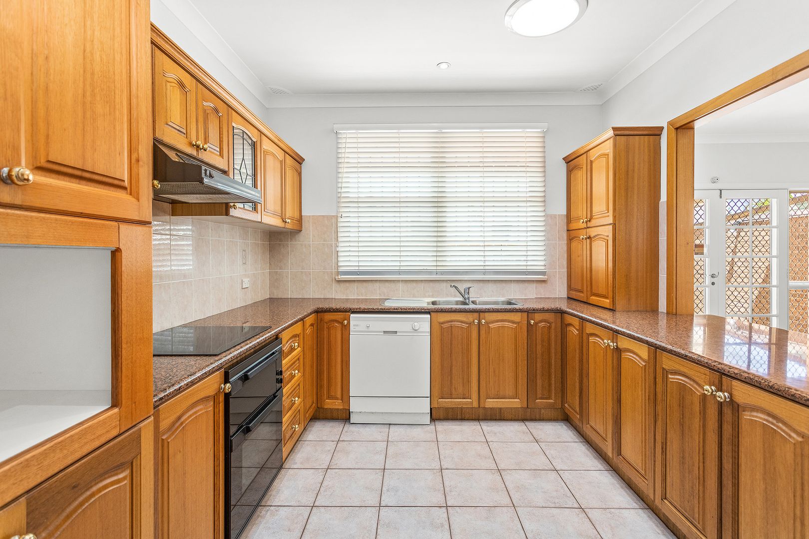 6/2024 Clareville Avenue, Sans Souci NSW 2219 Villa For Rent Domain