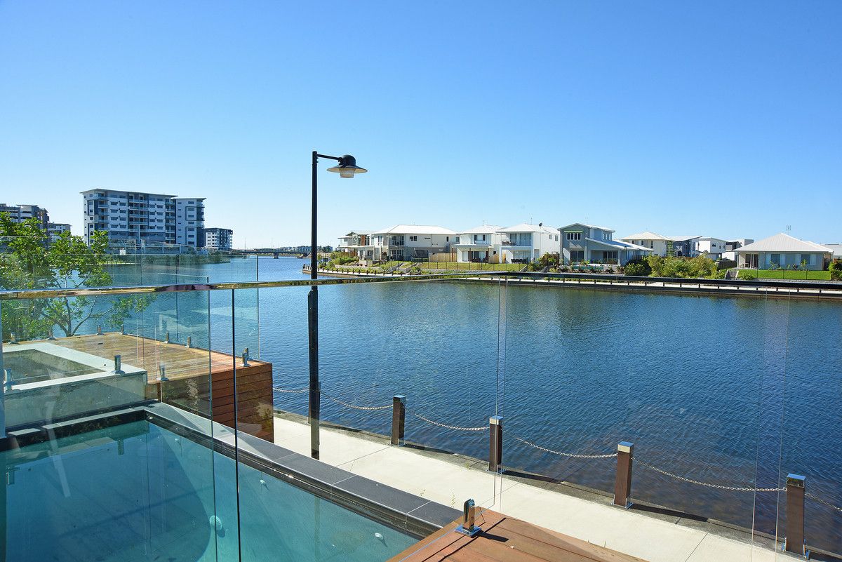 48 Reflection Crescent, Birtinya QLD 4575, Image 0