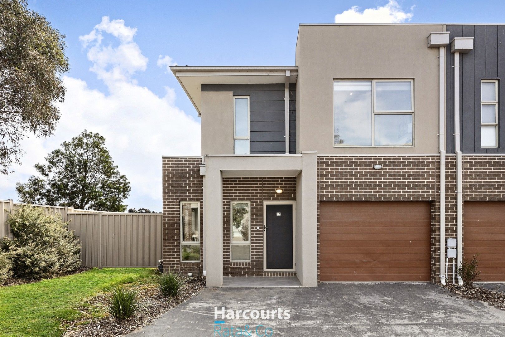 3 bedrooms Townhouse in 36 Richhaven Place EPPING VIC, 3076