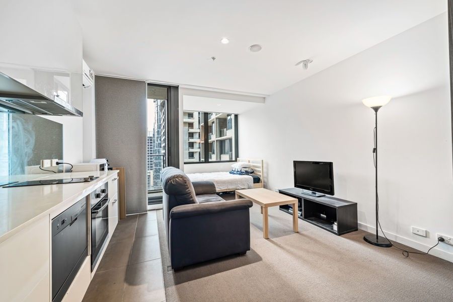 2204/220 Spencer Street, Melbourne VIC 3000, Image 2