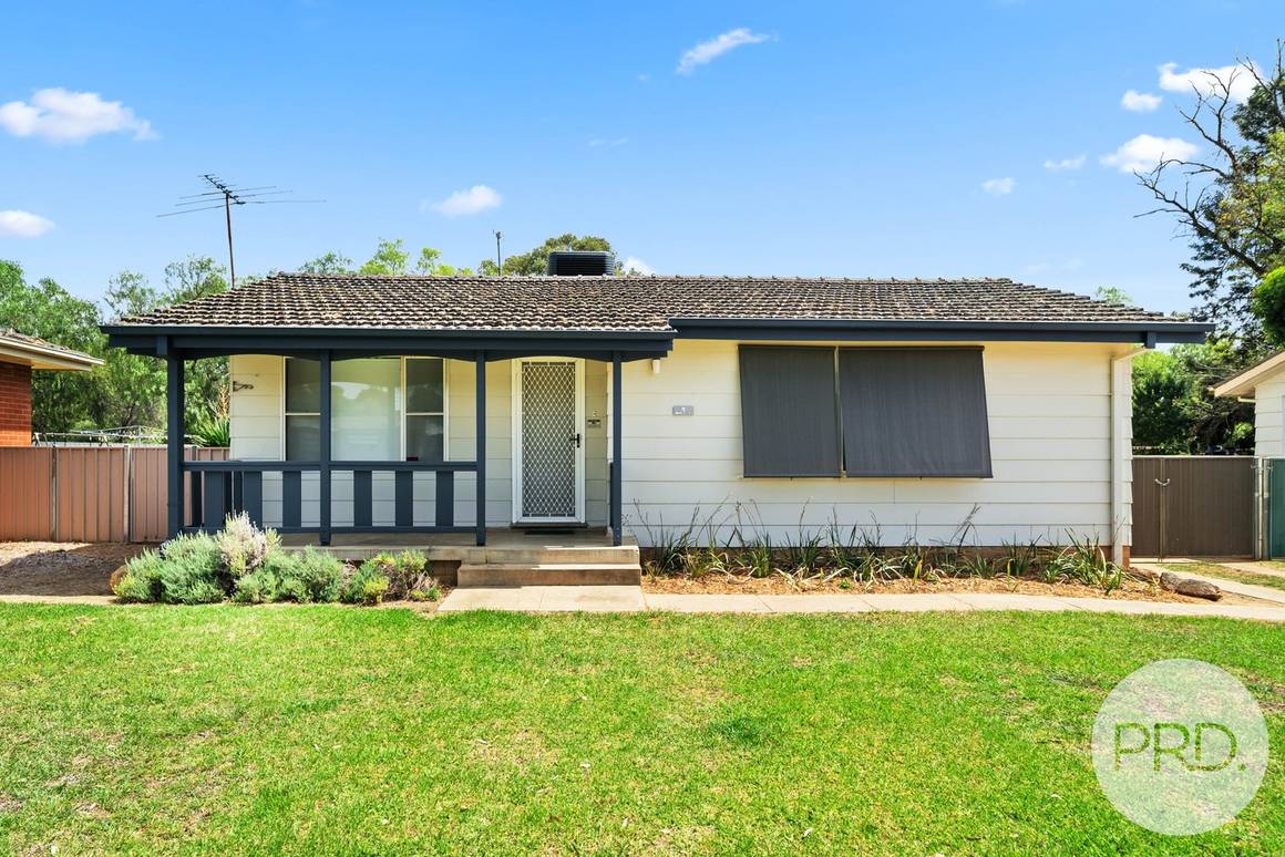 Picture of 6 Adams Street, ASHMONT NSW 2650