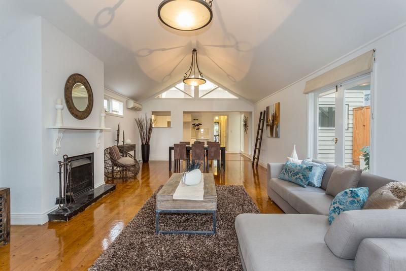 25 Bayswater Road, KENSINGTON VIC 3031, Image 2