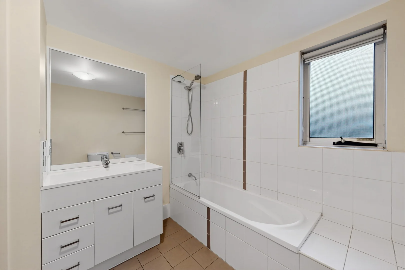 Additional image 7 of 2/16 Explorer Street, Toowong QLD 4066