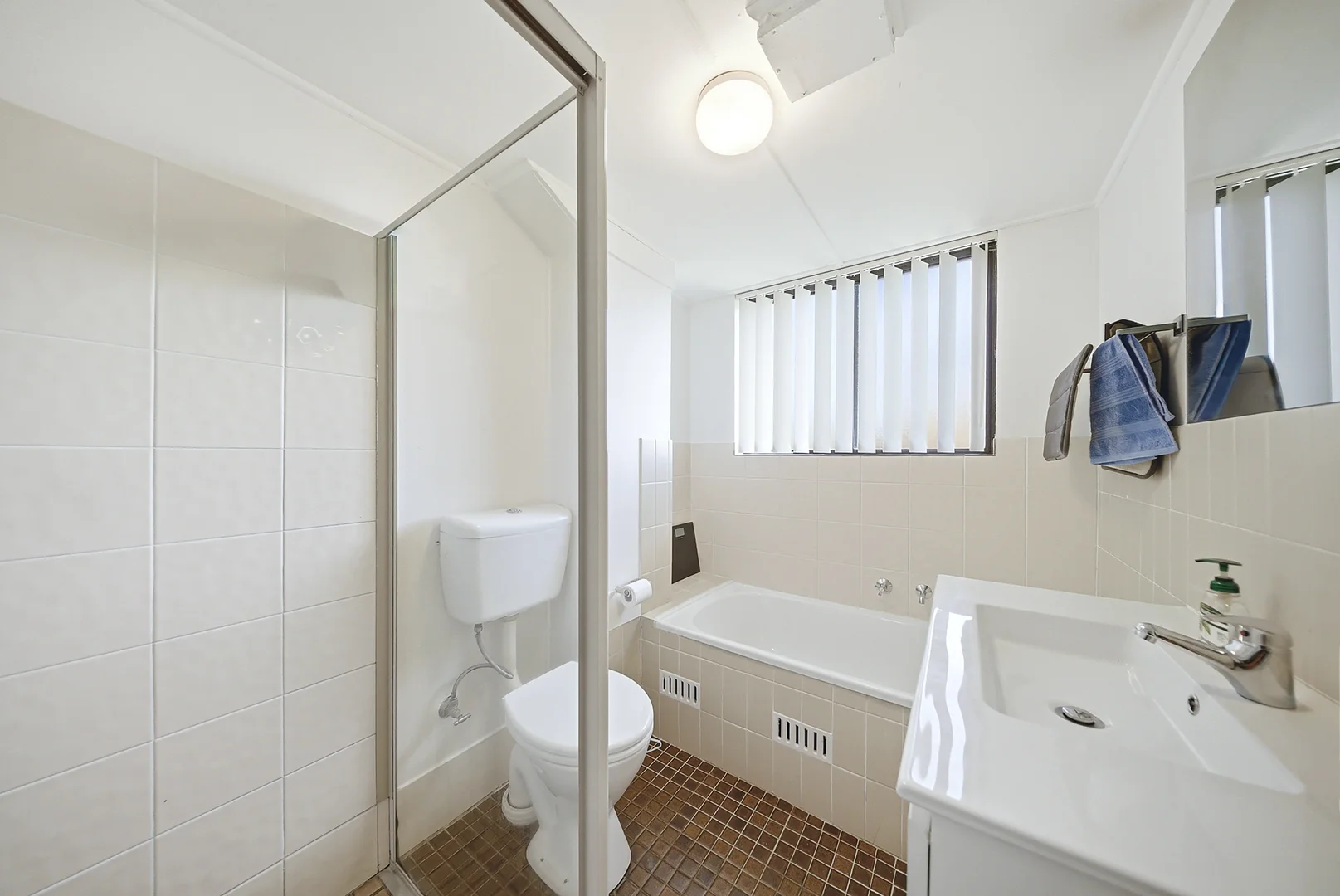 Additional image 9 of 1-4/12 Lobelia Close, Metford NSW 2323