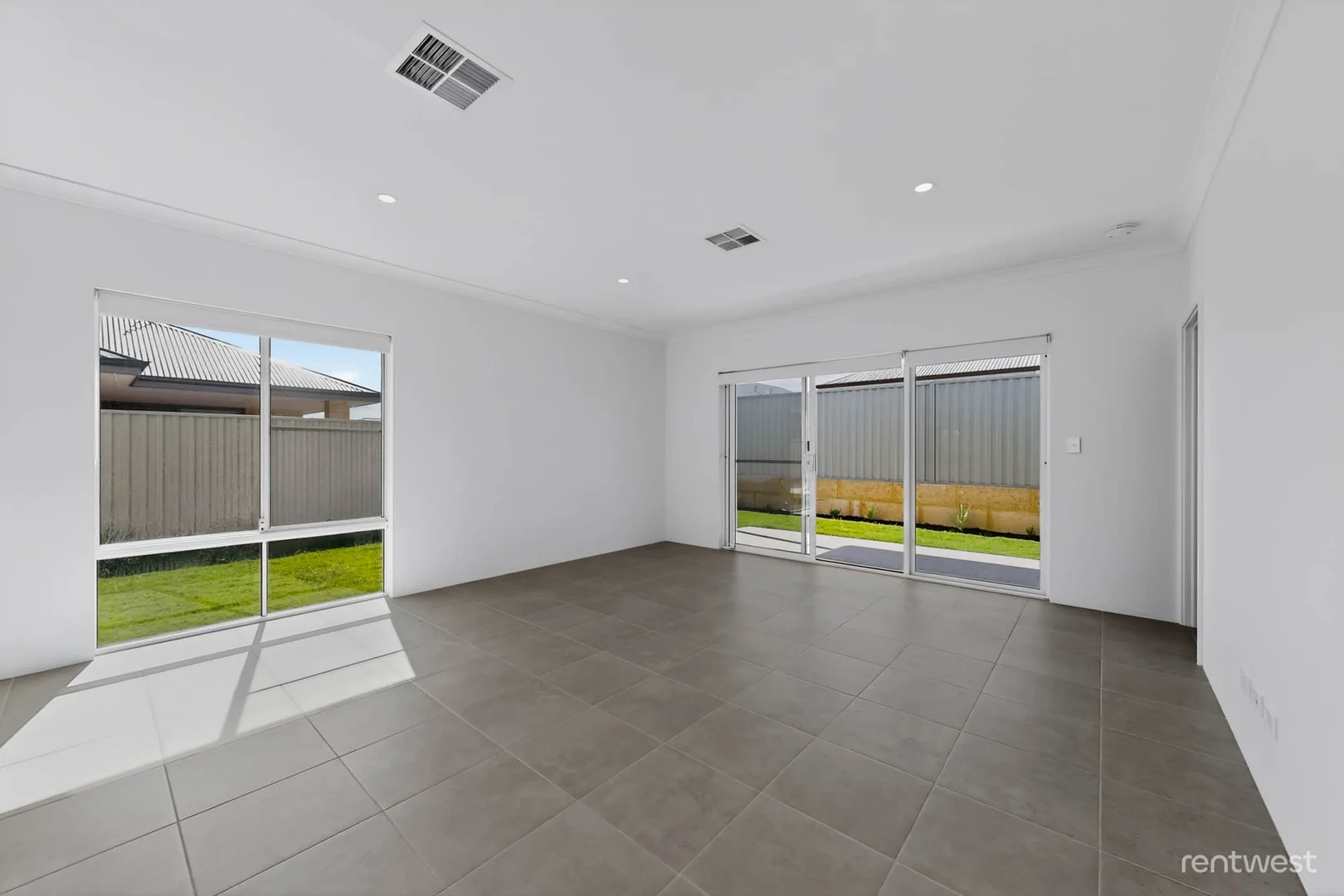 Additional image 4 of 14 Halifax Vis, Golden Bay WA 6174