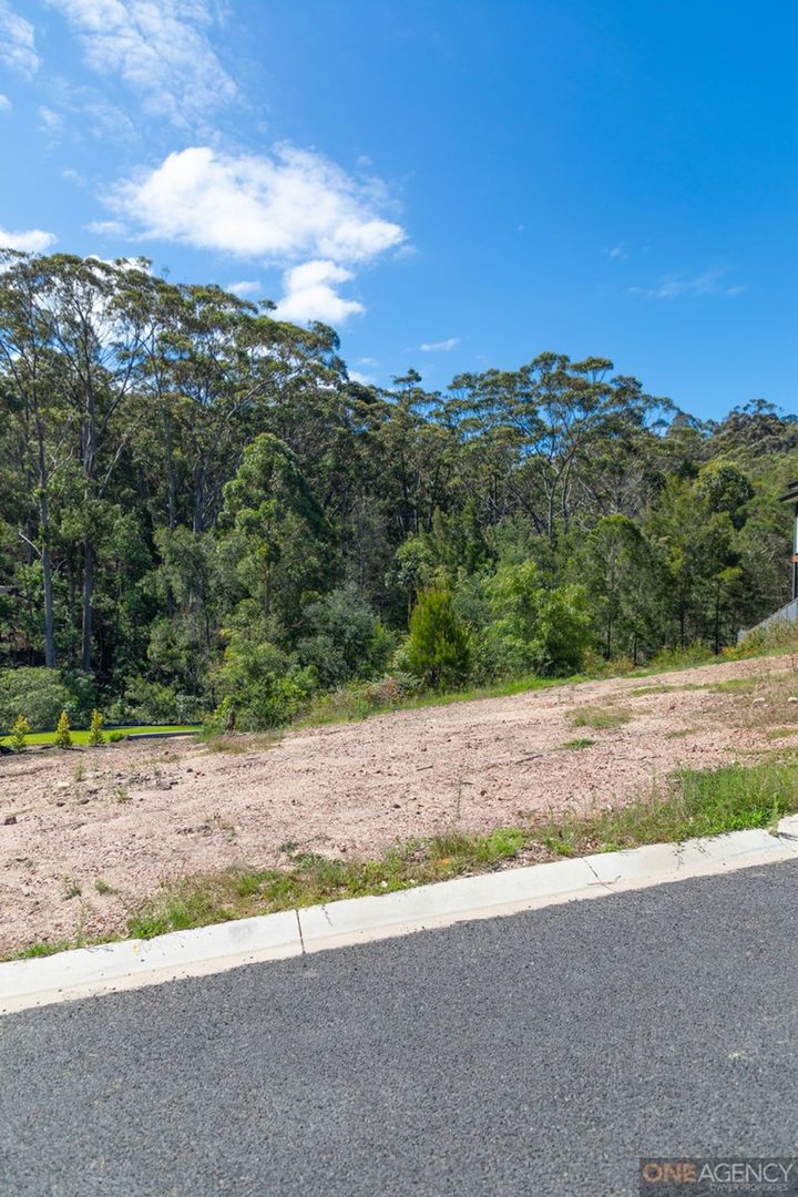 215/49 Mulloway Circuit, Merimbula NSW 2548, Image 2