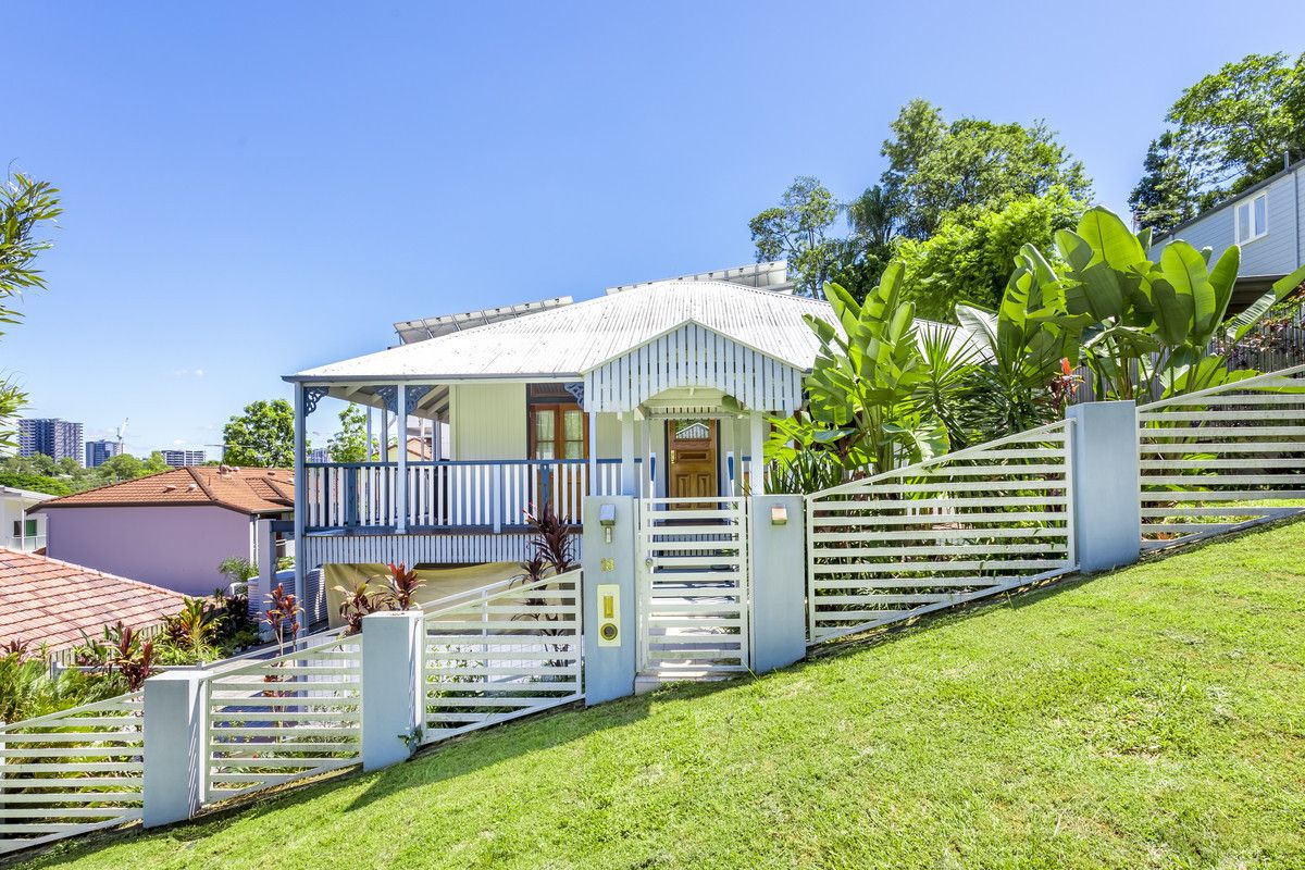 18 Highview Terrace, St Lucia QLD 4067, Image 0