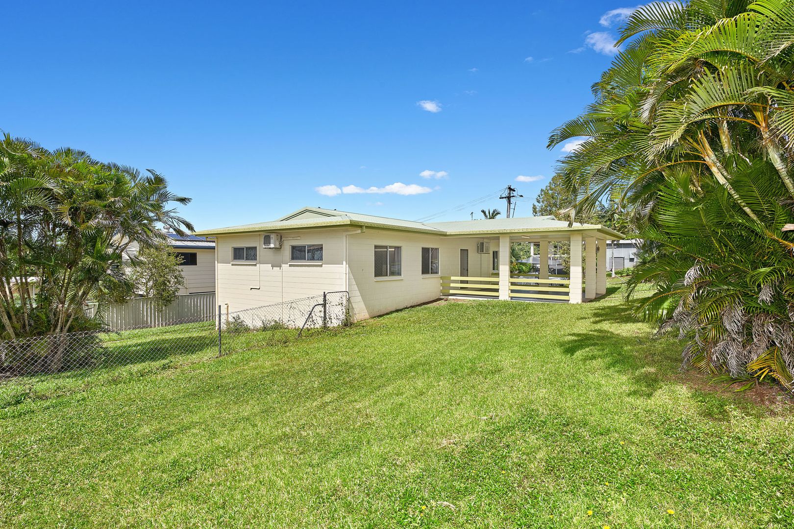 8 Helen Close, Smithfield QLD 4878, Image 1