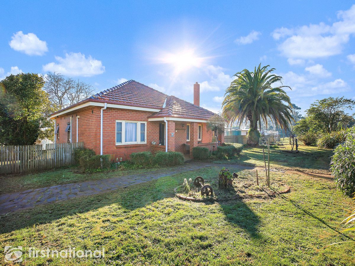 3 bedrooms Rural in 3023 Korumburra-Warragul Road ELLINBANK VIC, 3821