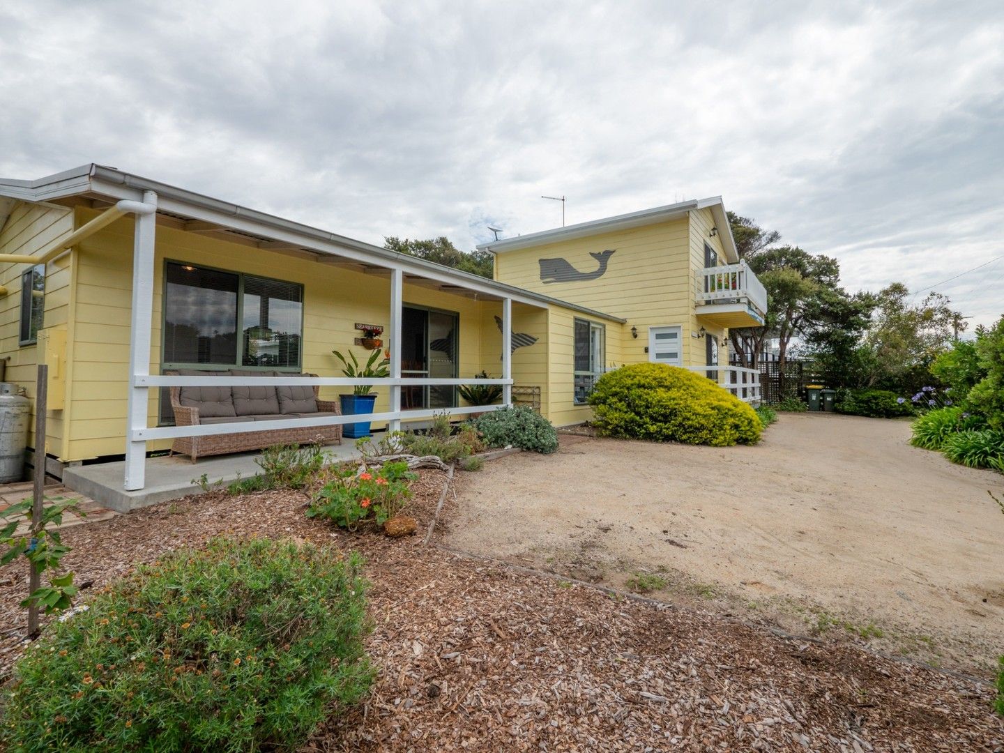 3 bedrooms House in 8 Shoreline Drive GOLDEN BEACH VIC, 3851