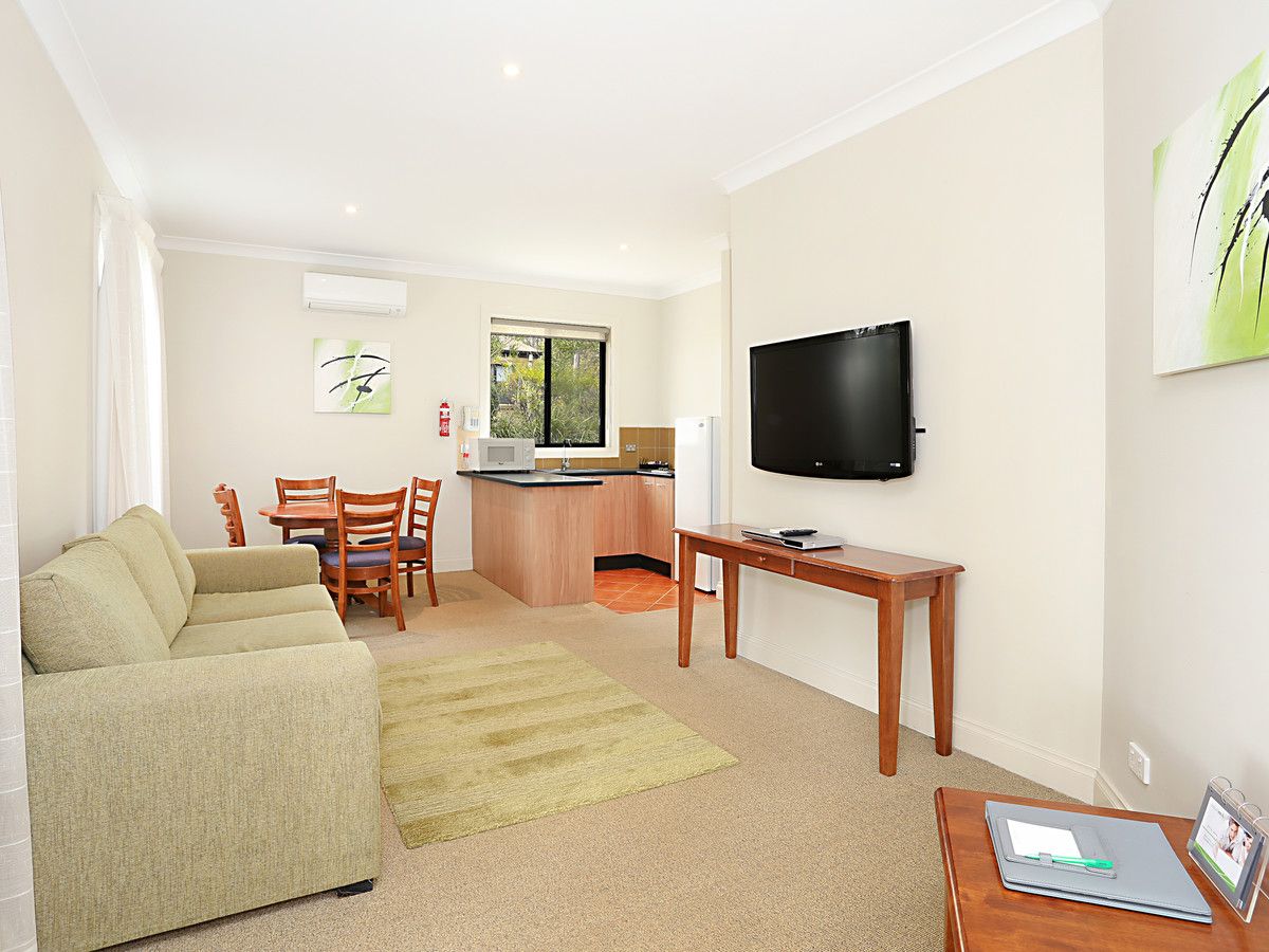 Villa 39 - 40 Leisure Inn, Cnr Broke and McDonalds Road, Pokolbin NSW 2320, Image 2