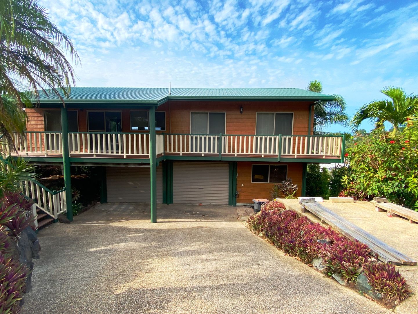 24 Country Road, Cannonvale | Property History & Address Research | Domain