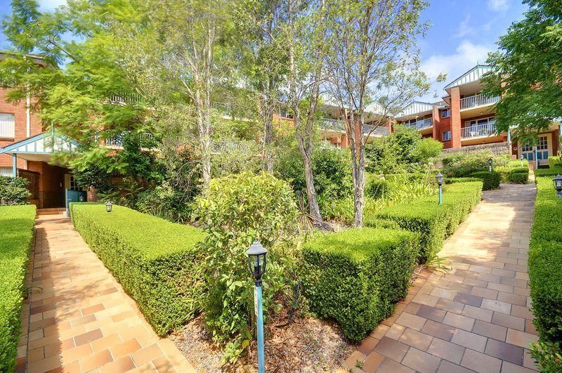 21/8-12 Water Street, Hornsby NSW 2077