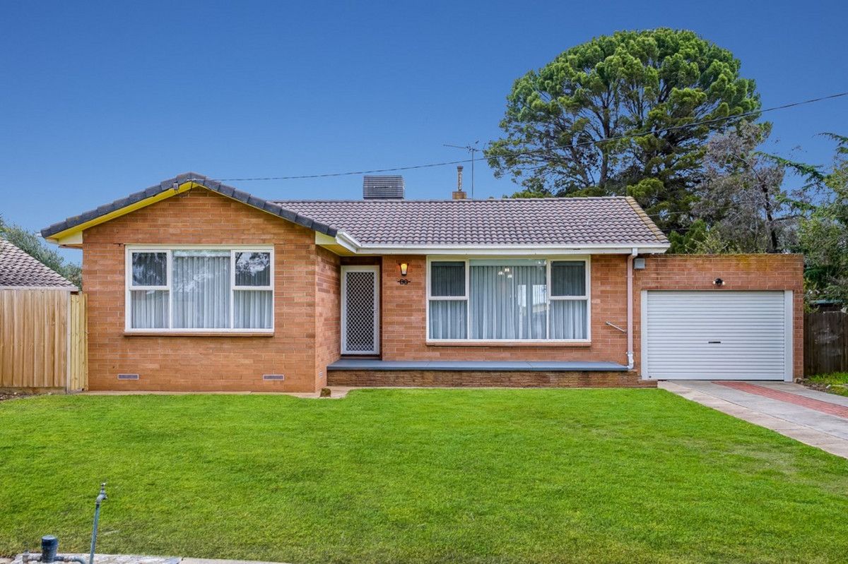 3 bedrooms House in 88 Mcclelland Avenue LARA VIC, 3212