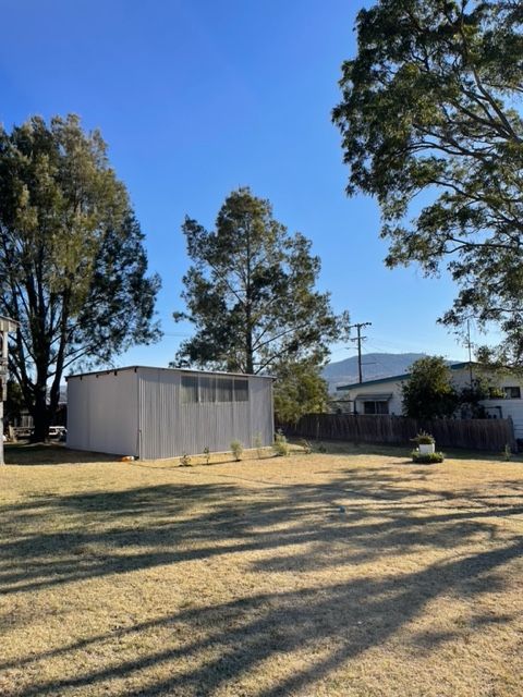 28-30 Clifton Street, Tenterfield NSW 2372, Image 2