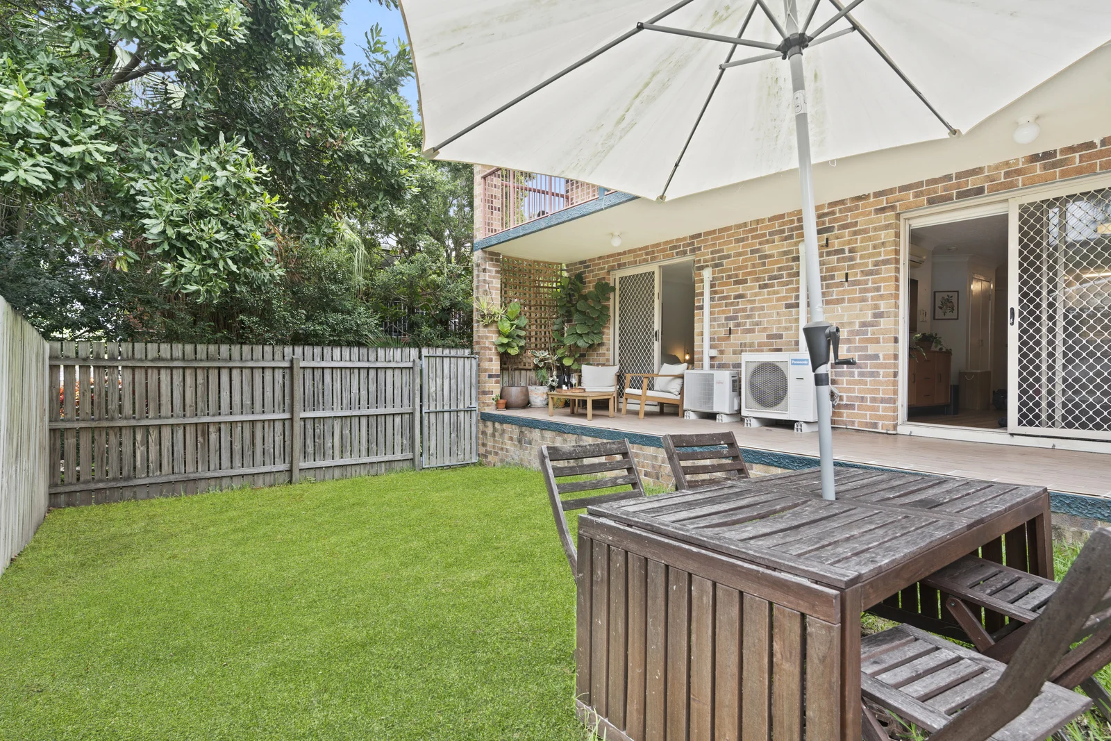 2/65 Real Street, Annerley QLD 4103