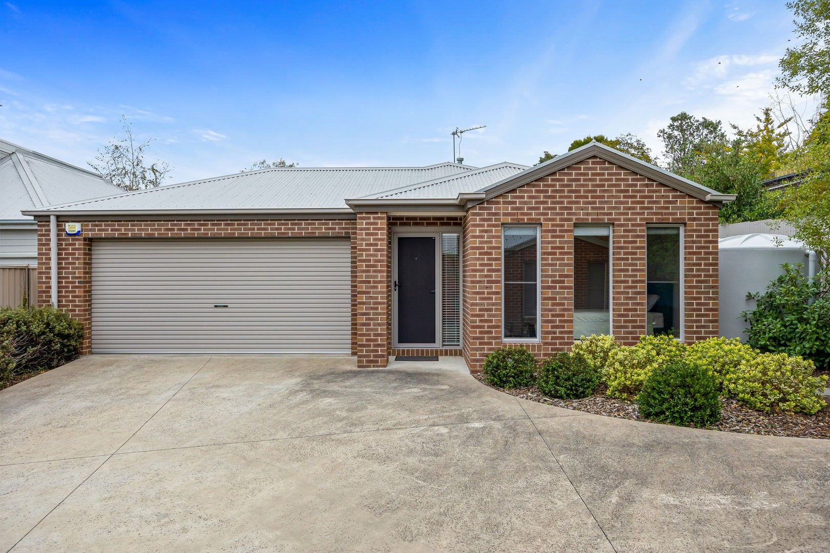 1/415b Ligar Street, Soldiers Hill VIC 3350, Image 0