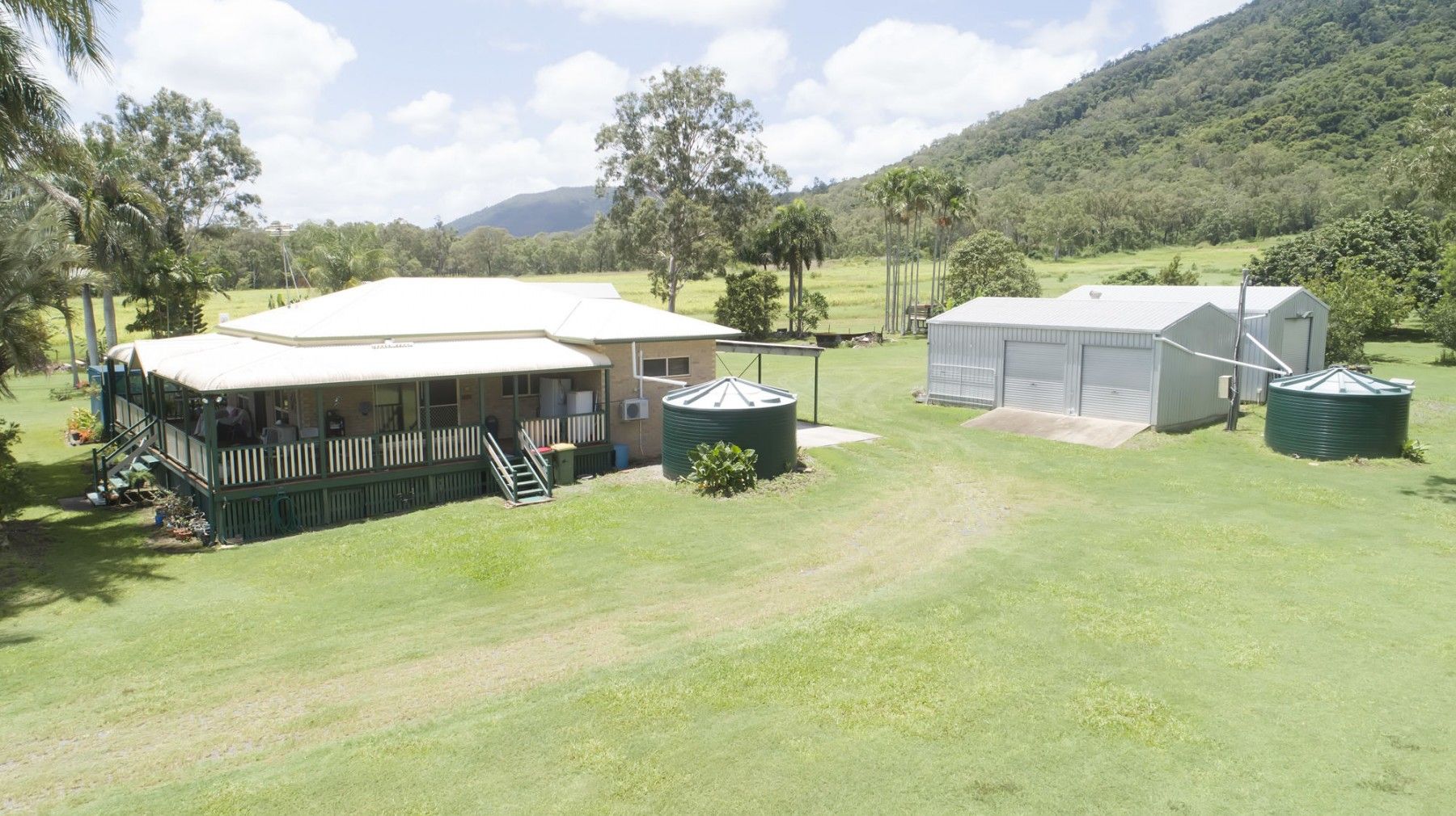 1457 Sarina Homebush Road, Sunnyside Property History & Address