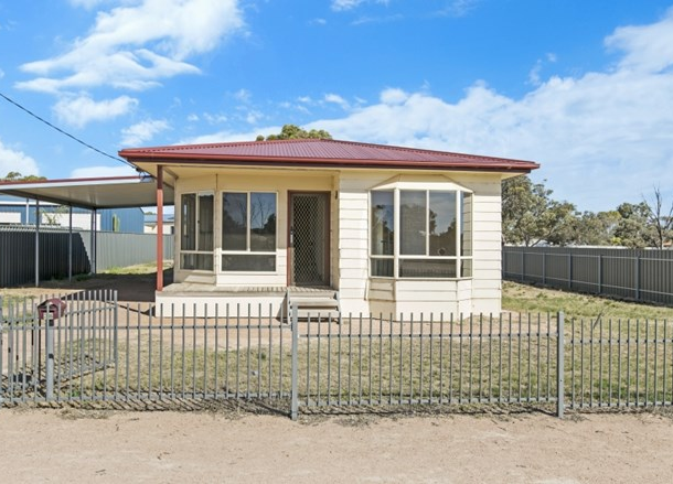 38 Kloeden Street, Ceduna SA 5690