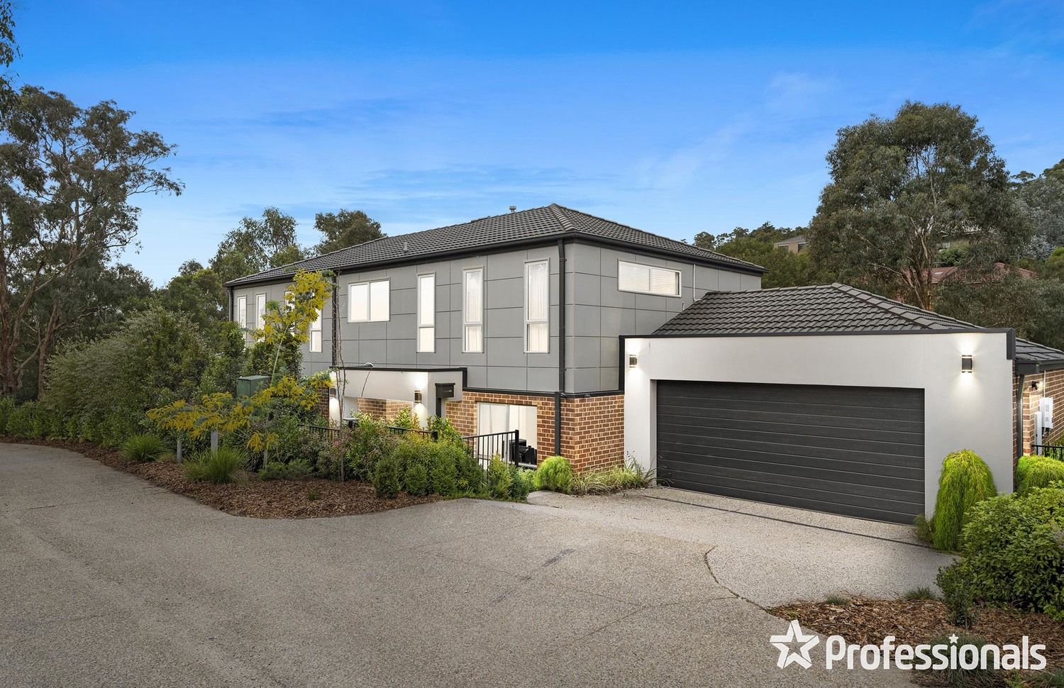 8 Dixon Place, Lilydale VIC 3140, Image 0