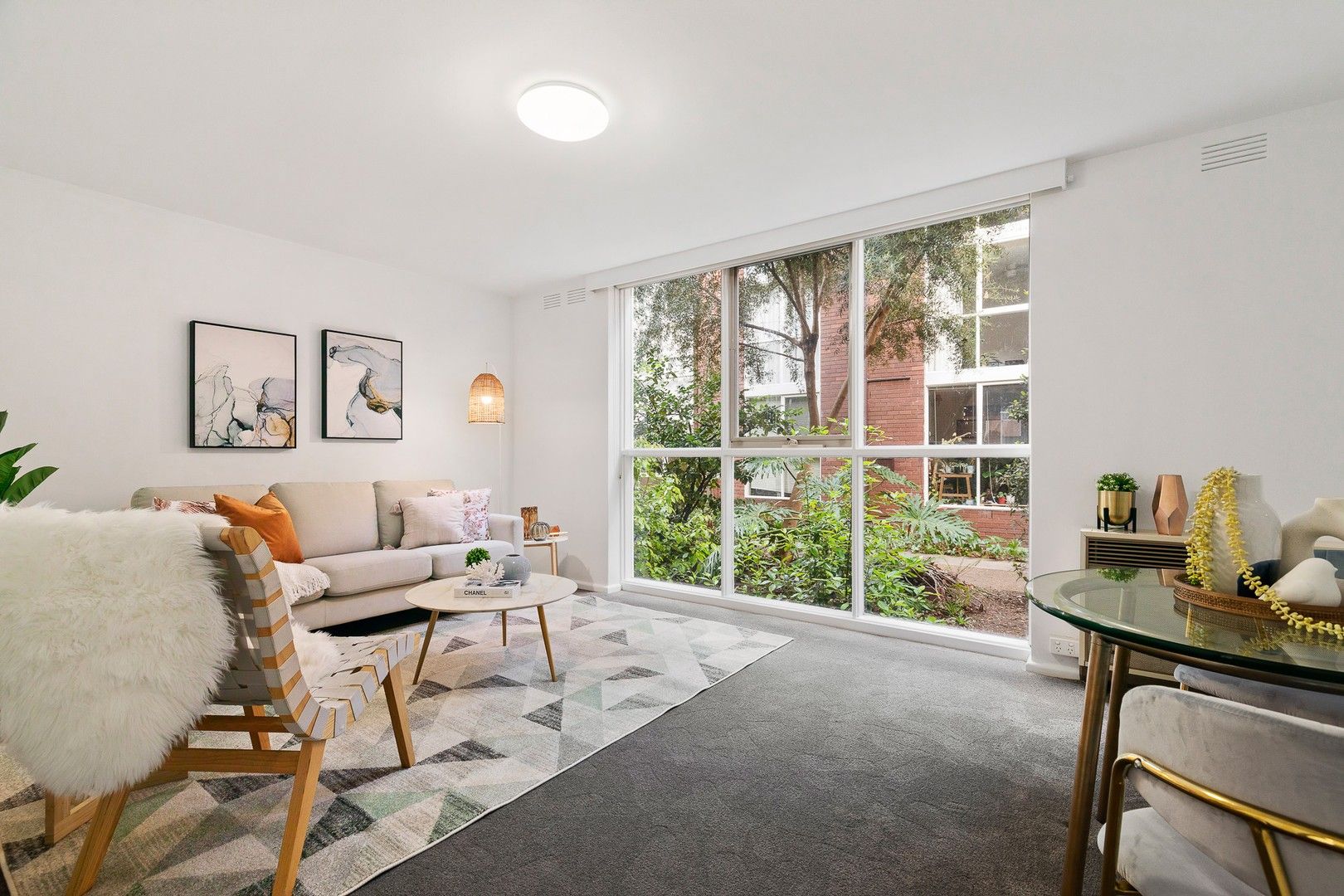 2 bedrooms Apartment / Unit / Flat in 2/17-23 Mona Place SOUTH YARRA VIC, 3141