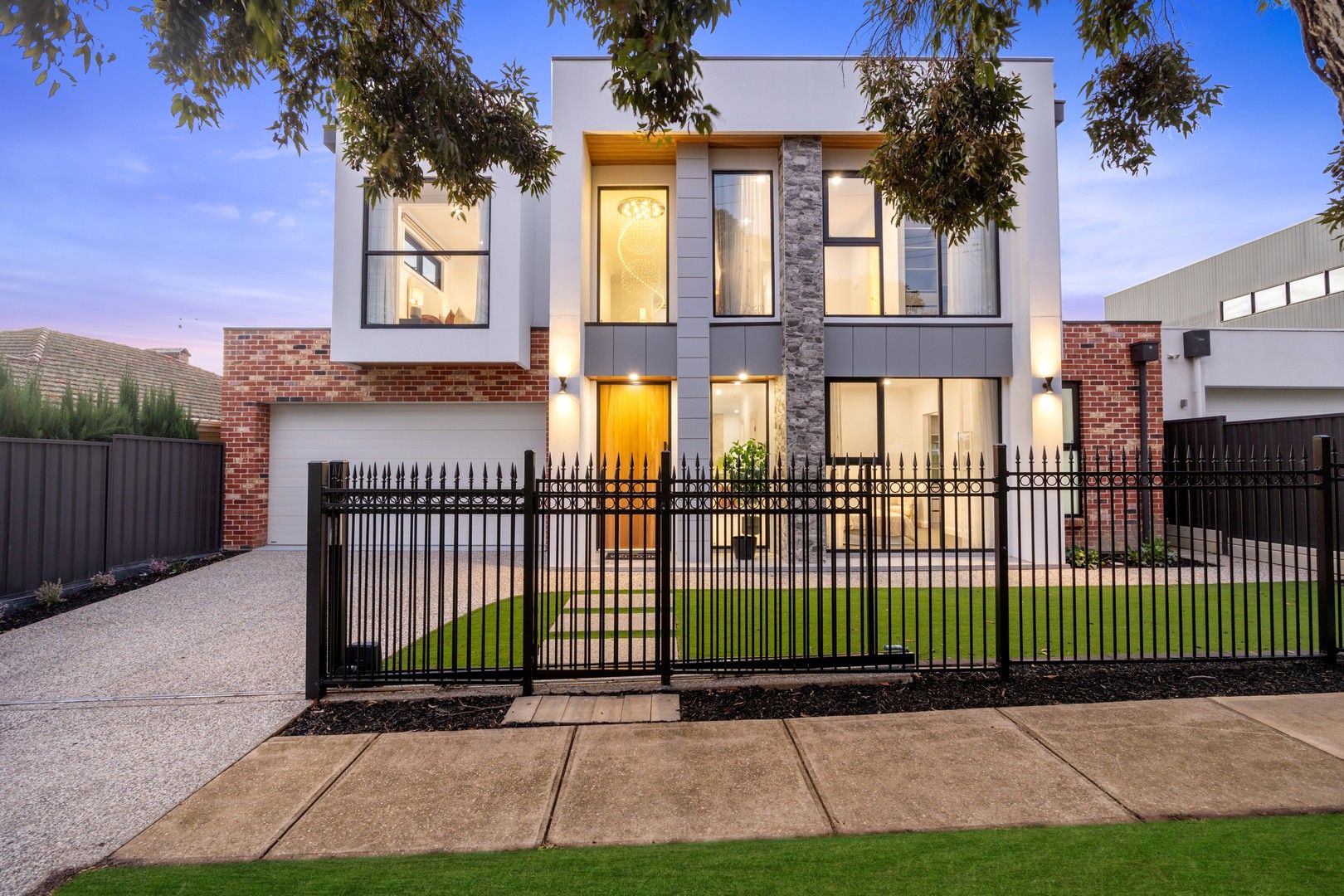 4 bedrooms House in 11 Edward Street MAGILL SA, 5072